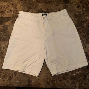Men’s Nautica Khaki Shorts 36
